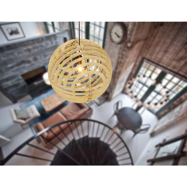 Đèn thả trần trang trí phòng khách,phòng ngủ,quầy bar, cafe bằng gỗ kiểu dán tròn cách điệu độc lạ GD158