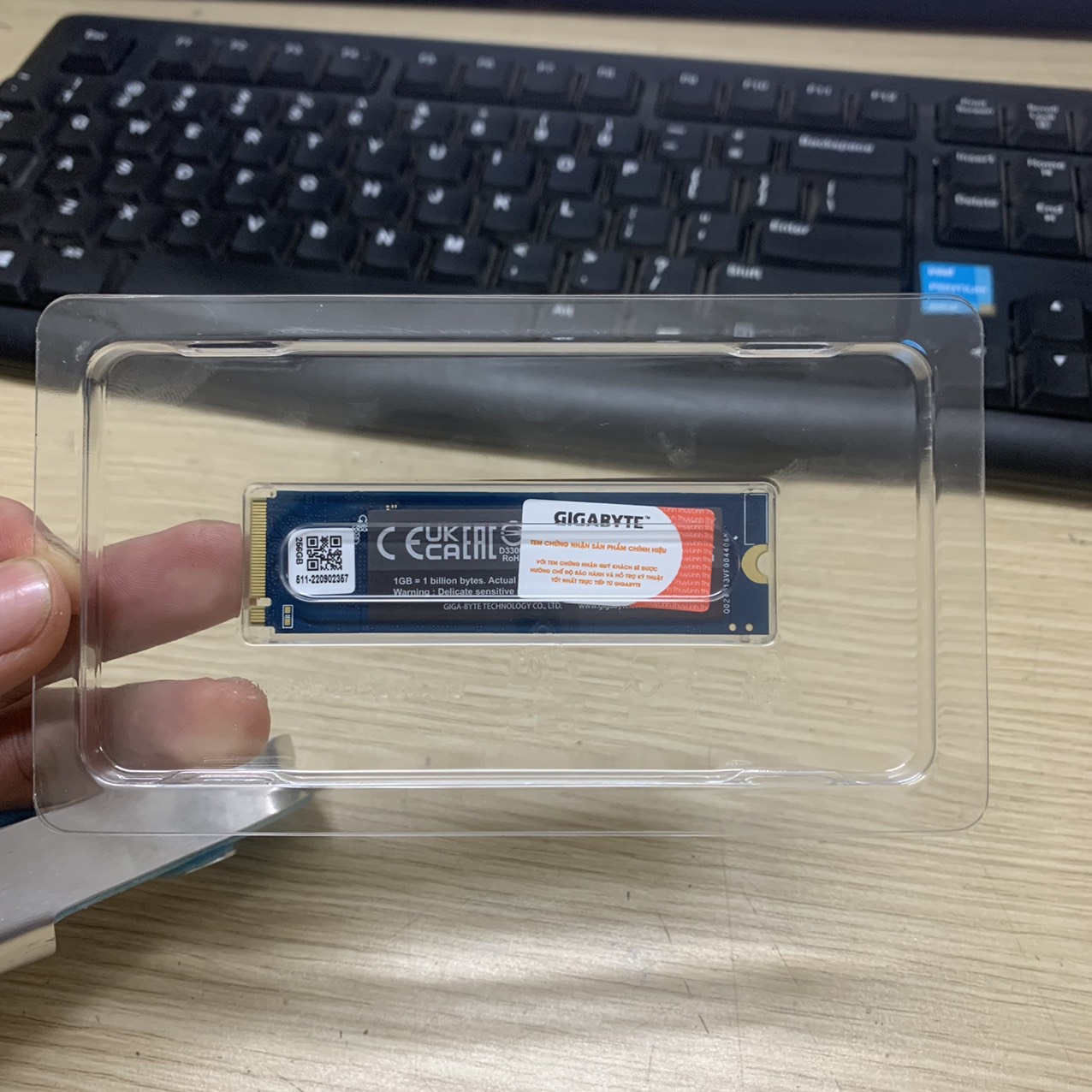 Ổ cứng SSD Gigabyte 256GB M.2 2280 PCIe NVMe Gen 3x4 (GP-GSM2NE3256GNTD) tốc 1700/1100 Mb/s- Hàng chính hãng