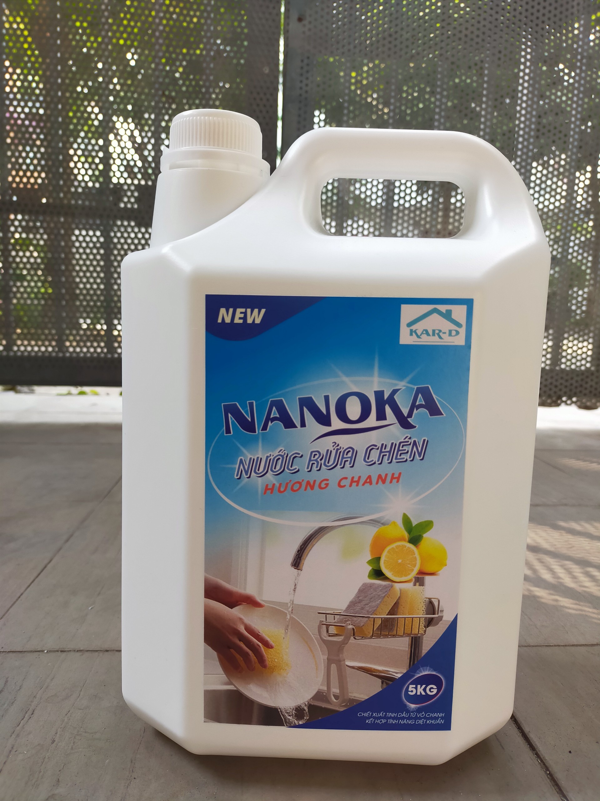 Nước rửa chén bát hương chanh Nanoka 5kg Rửa sạch dầu mỡ, Khử mùi tanh, Bảo vệ da tay