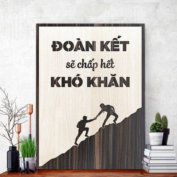 Tranh gỗ decor truyền cảm hứng "Đoàn kết sẽ chấp hết khó khăn"