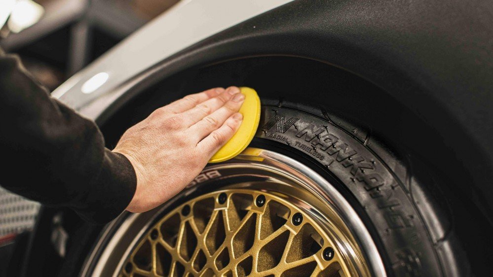 SATIN TYRE CREME - Bảo dưỡng lốp ô tô, Bóng mờ tự nhiên, Phục hồi &amp; chống nứt Auto Finesse