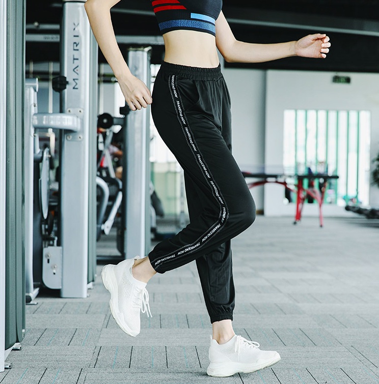 Quần dài Jogger thể thao nữ tập gym yoga Aerobic và zuma JG03 đen