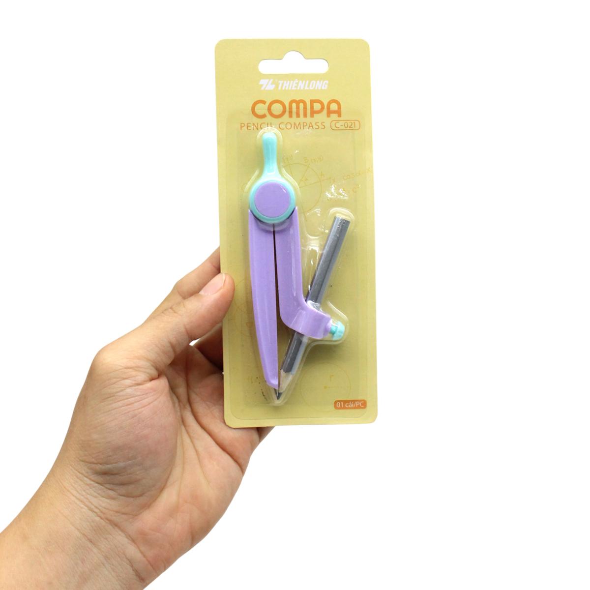 Bộ Compa Kèm Bút Chì Gỗ - Thiên Long C-021 (Mẫu Màu Giao Ngẫu Nhiên)