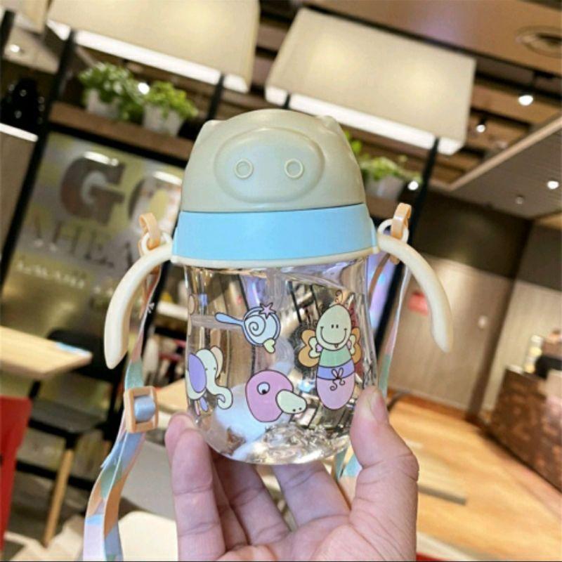 Bình đựng nước cho bé mang đi học