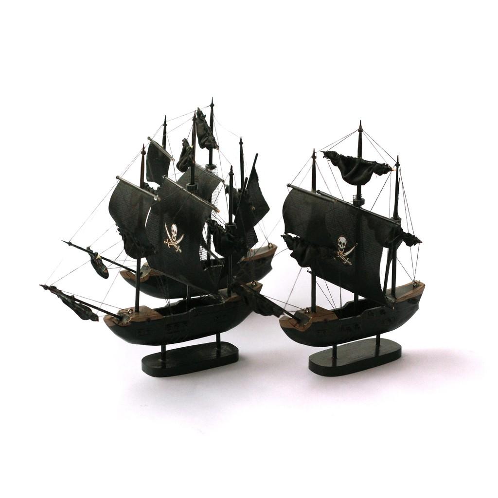 Mô hình thuyền cướp biển Black Pearl thân 16cm MNV-MHCTB17