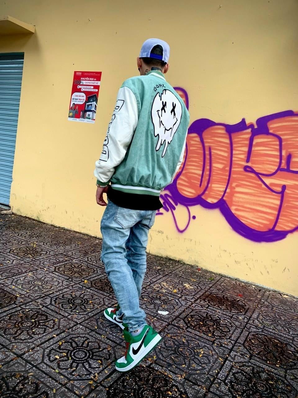 Áo Nhung Gân Unisex Kiểu Bomber In Chữ G Nam Nữ Cặp Đôi HOT RẺ ĐẸPÁo Khoác Chống Nắng 200 Rộng Tay Dài - Couple Jacket - THIÊN HÀ SHOP ÁO KHOÁC BOMBER NHUNG
