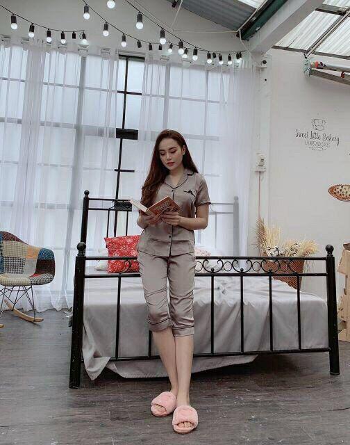 Đồ Bộ Mặc Nhà Pijama Phi Lụa "Quần Lửng - Áo Cộc Cao Cấp