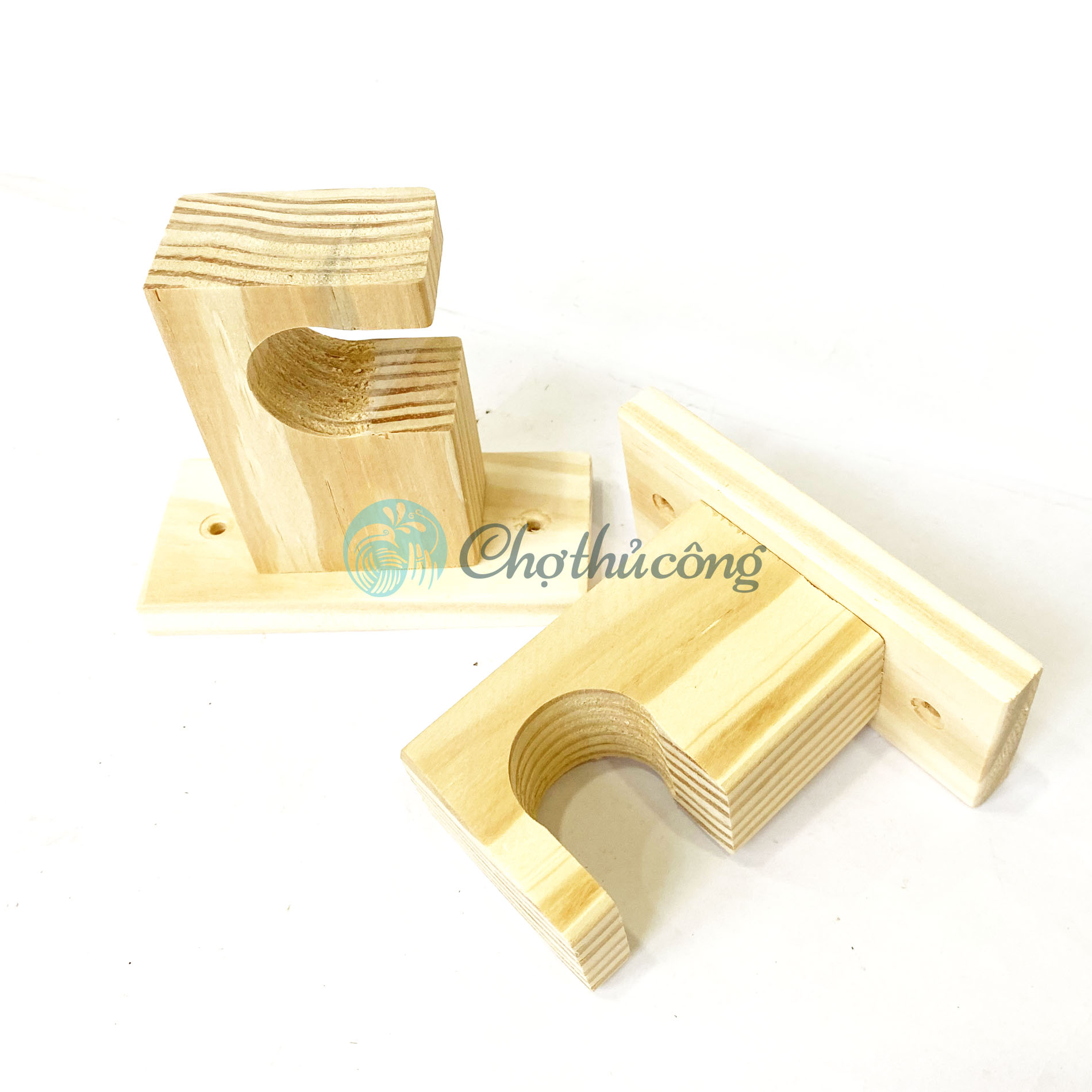 Trọn bộ phụ kiện treo rèm gỗ thông gồm thanh treo rèm gỗ 1-1m6 có chốt chặn trượt + bát đỡ bán nguyệt - Phụ kiện rèm cửa trang trí