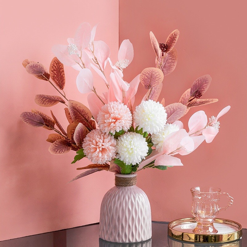 Hình ảnh Hoa lụa, lọ hoa cúc pingpong để bàn trang trí kệ tủ phong cách mới
