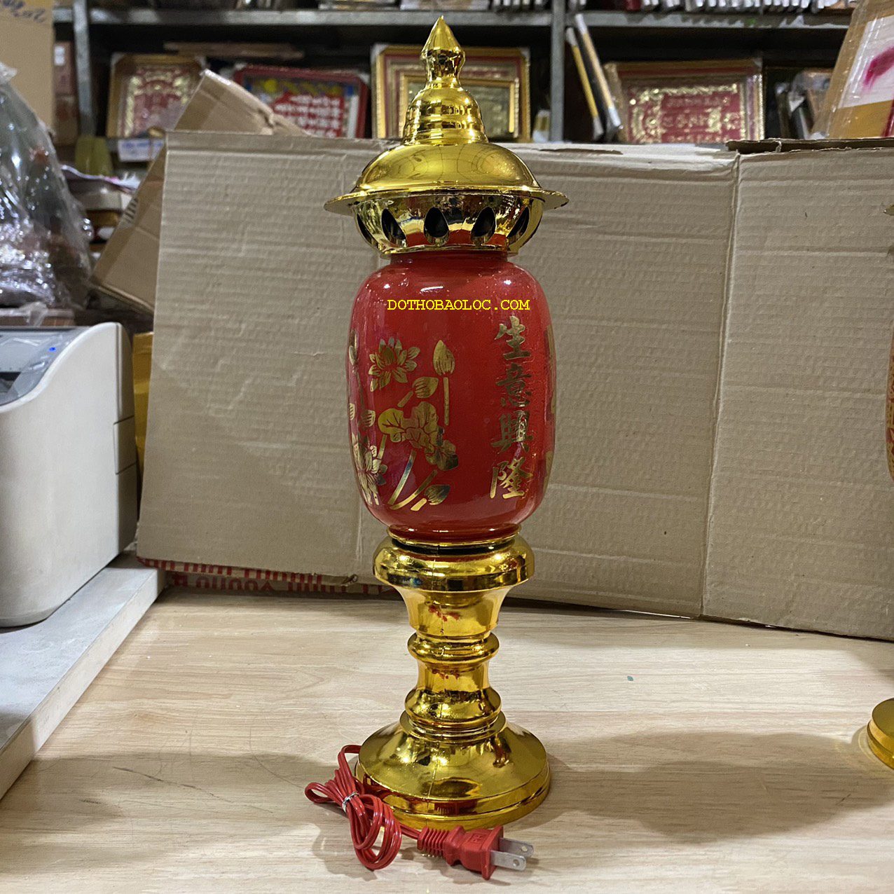 Đèn thờ phú quý cao 30cm ngang 9cm