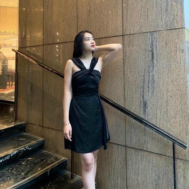 Đầm dây phối cách điệu cổ