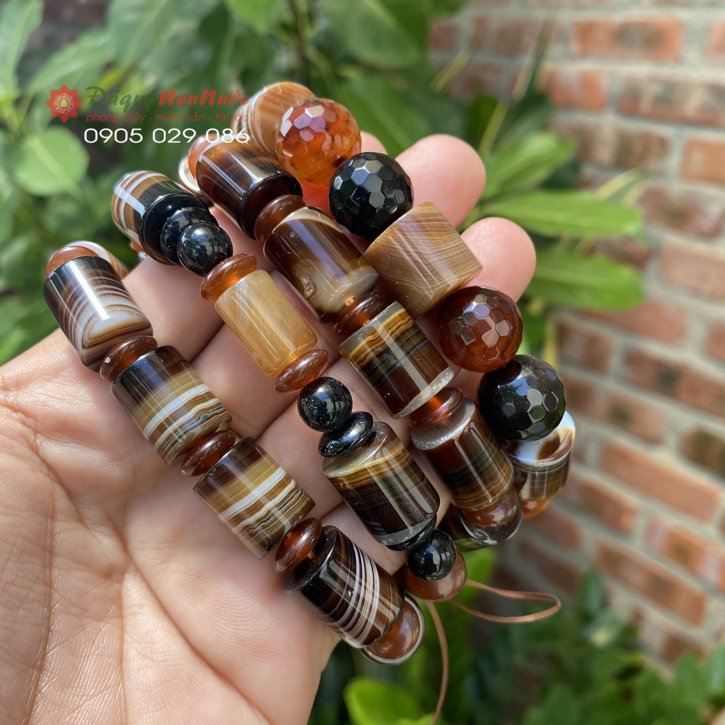 Vòng tay lu thống phong thủy đá mã não 12ly