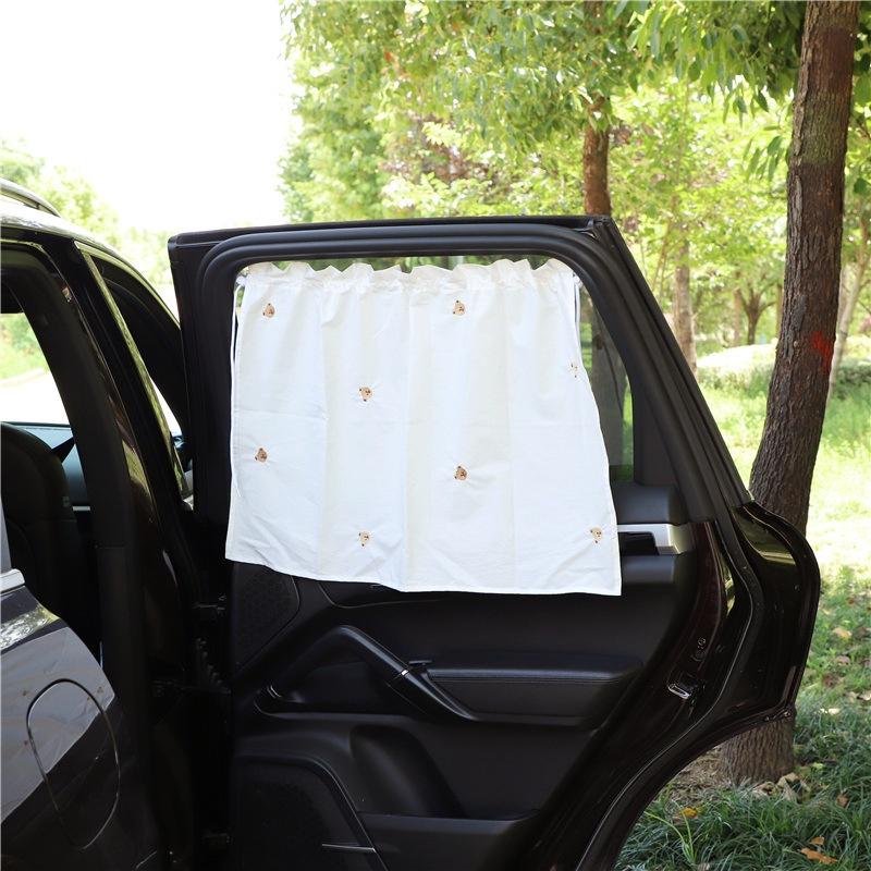 Rèm Che Nắng Cách Nhiệt Bằng Vải Cotton Thêu Họa Tiết Hoạt Hình Có Giác Hút Gắn Xe Hơi