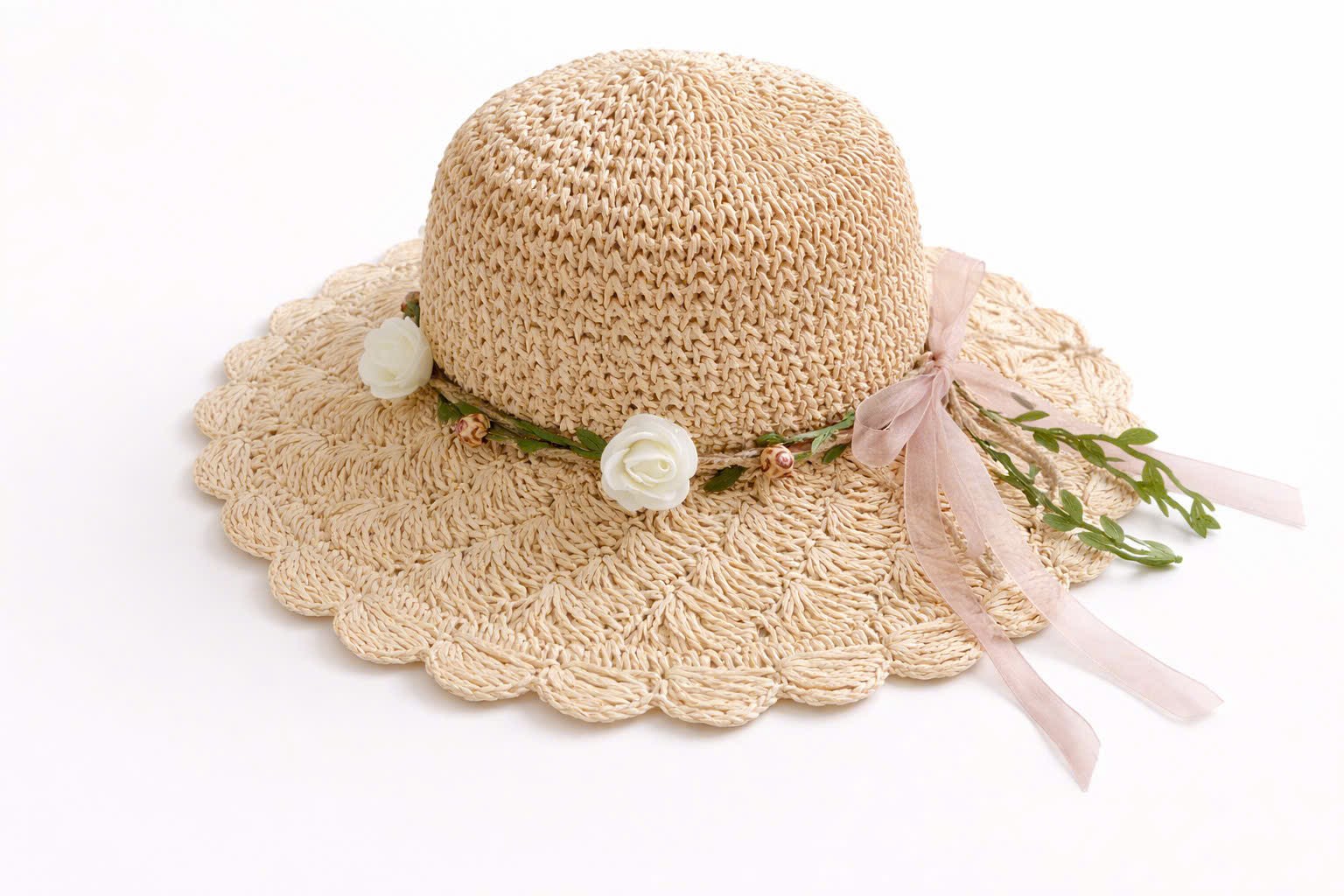 Mũ cói rơm mềm gấp gọn, mang phong cách thời trang Hàn Quốc. Kiểu dáng đẹp, thanh lịch, dễ phối đồ dona25040109