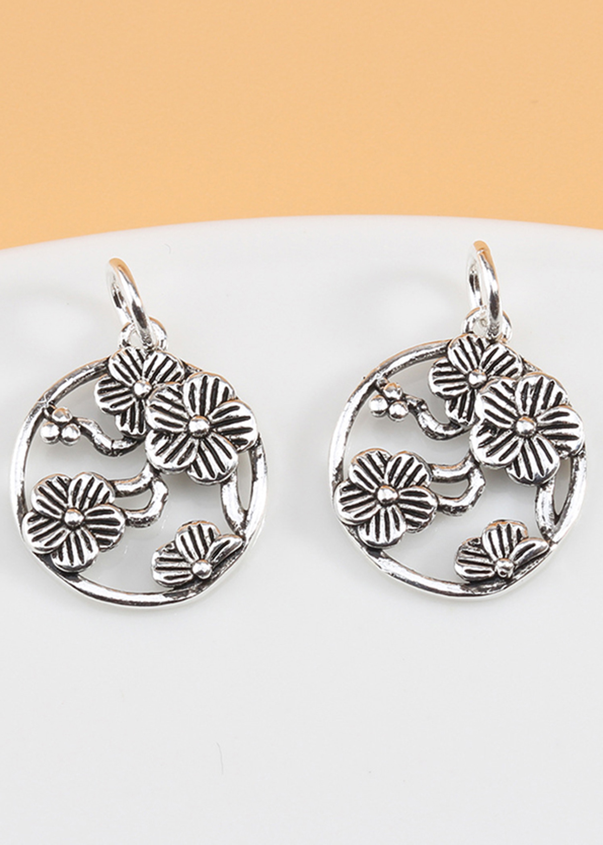 Combo 2 cái charm bạc tròn hoa 5 cánh  treo - Ngọc Quý Gemstones