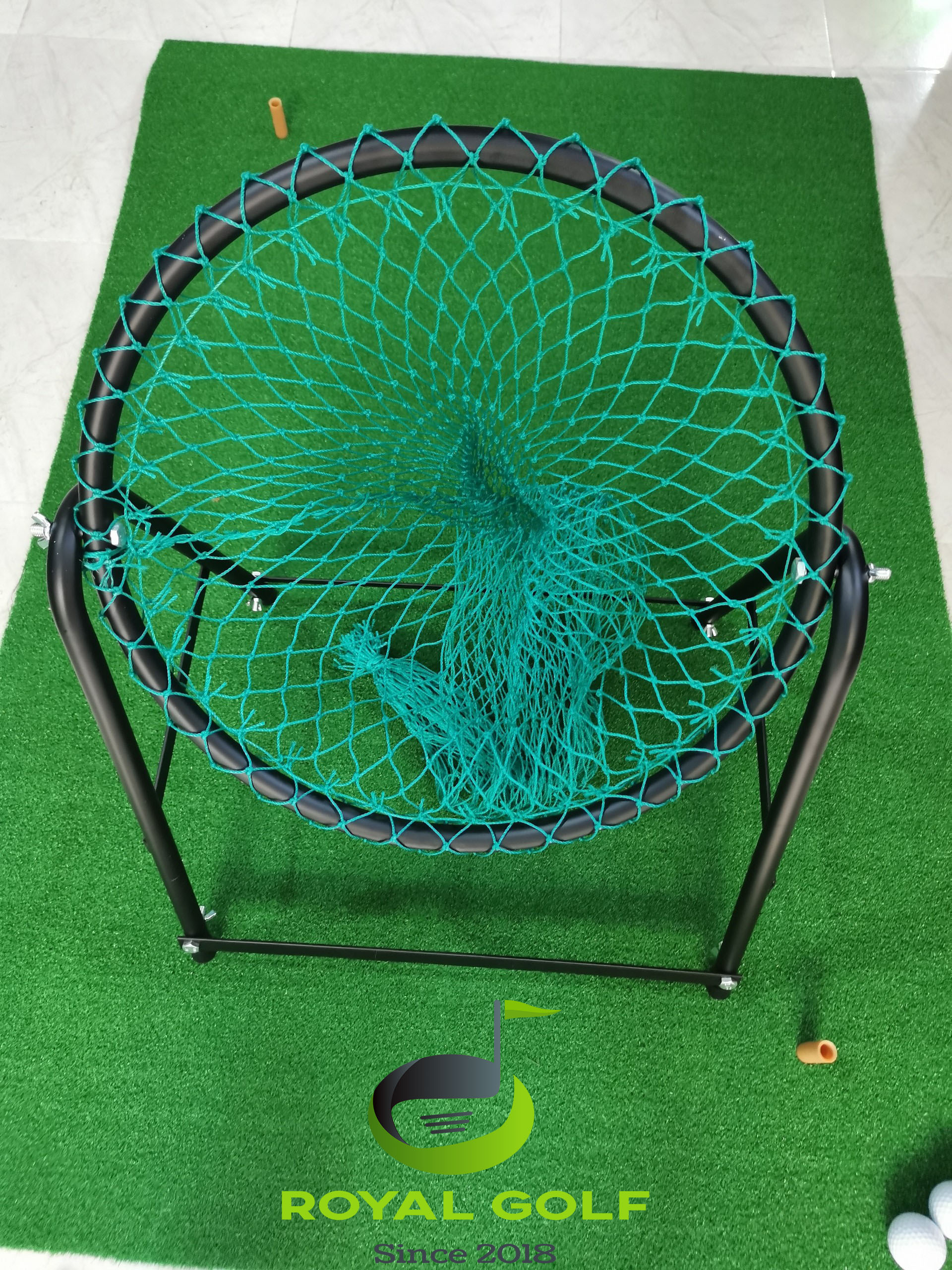 Giỏ Tập Golf Chipping Sắt