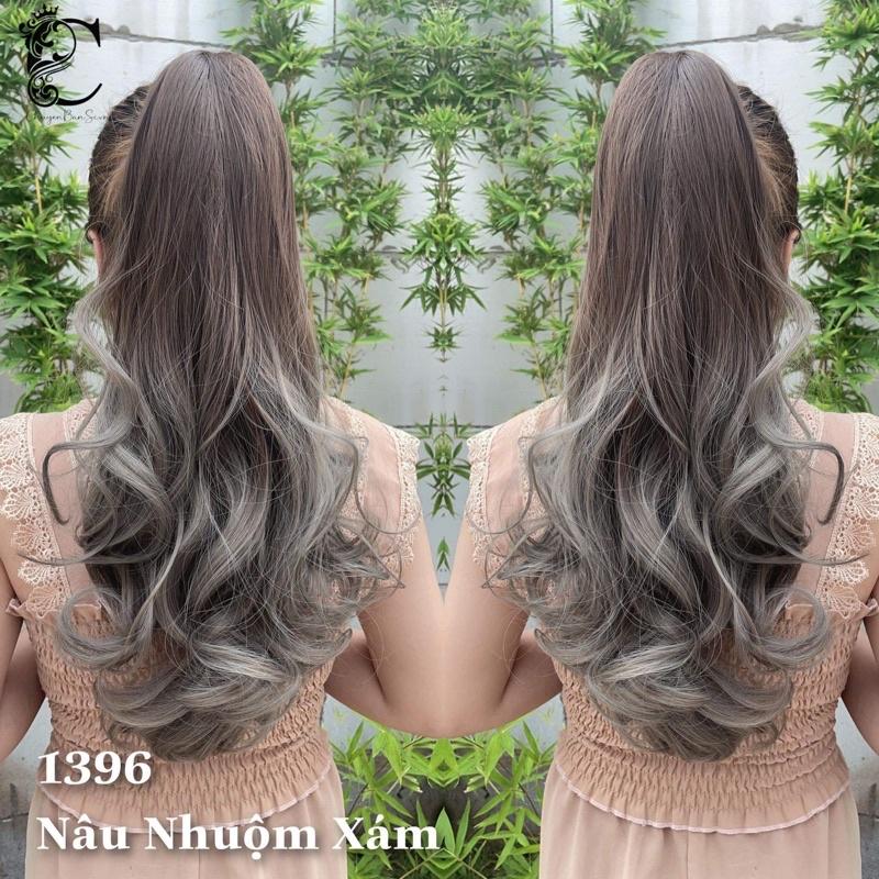 Ngoặm xoăn omber cute