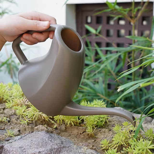 Bình tưới cây cảnh dáng thiên nga Nakaya 880ml - Hàng nội địa Nhật Bản nhập khẩu chính hãng