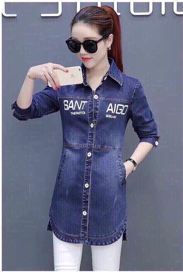 ÁO KHOÁC JEAN FORM DÀI IN CHỮ "SANT AIGO"