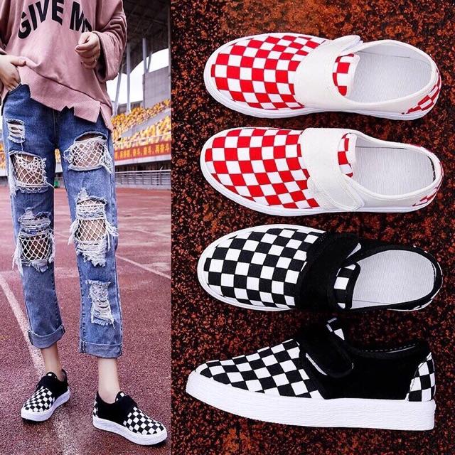 Giầy thể thao kẻ caro siêu êm