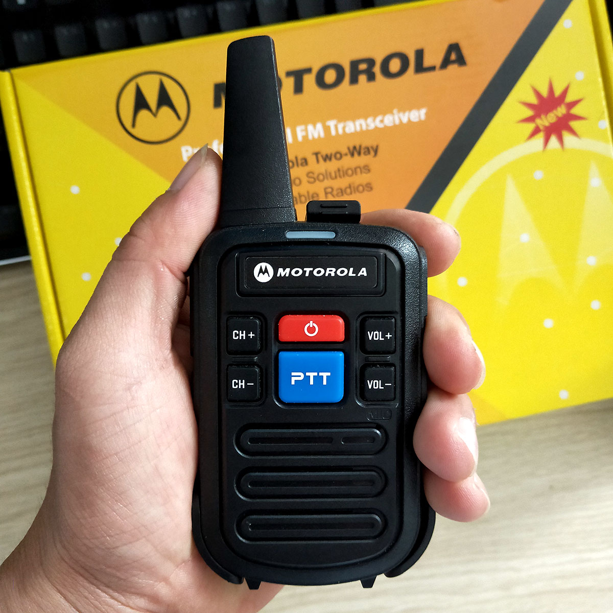 Bộ đàm Motorola Minitor VI, bộ đàm mini cầm tay nhỏ gọn - Hàng nhập khẩu