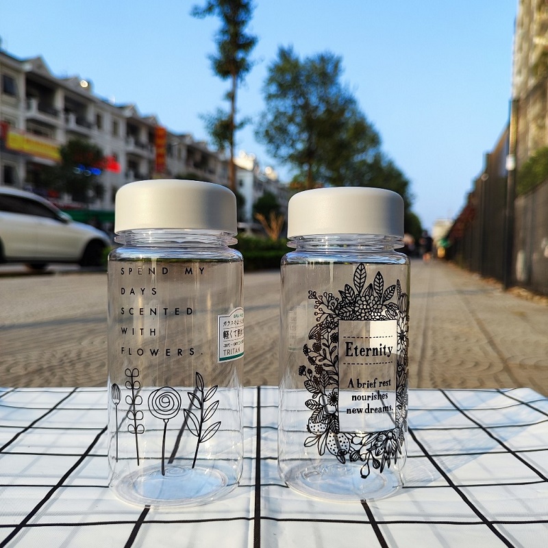 Bình nước Tritan Yamada Flower 350ml - Hàng nhập khẩu nội địa Nhật Bản