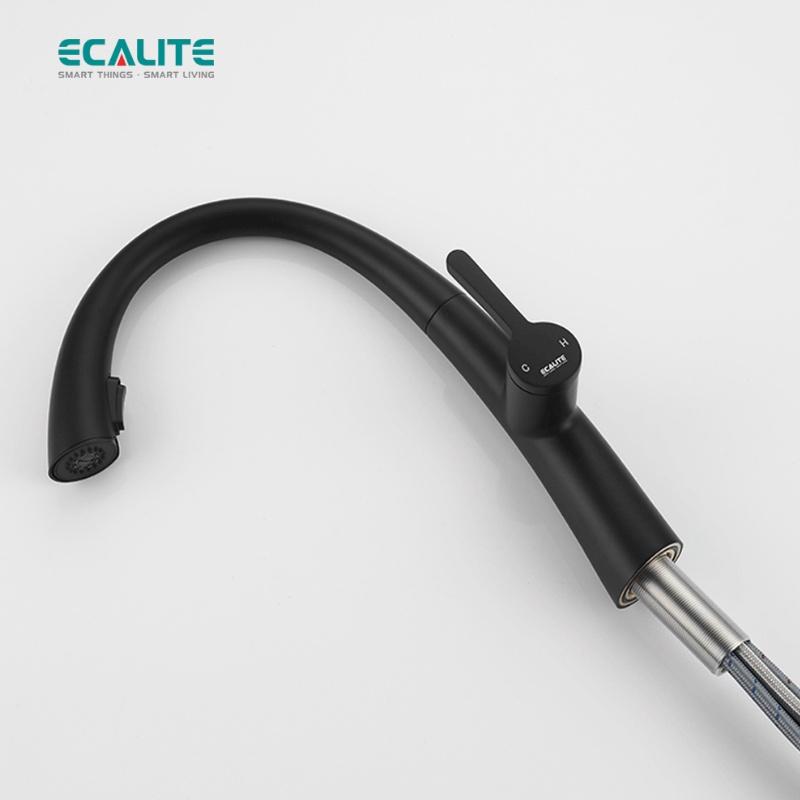 Vòi Rửa Chén Nóng Lạnh S-curve Ecalite EF-K114B - Có Dây Rút - Điều Chỉnh Tia Nước - Đồng Thau Sơn Đen - Hàng Chính Hãng