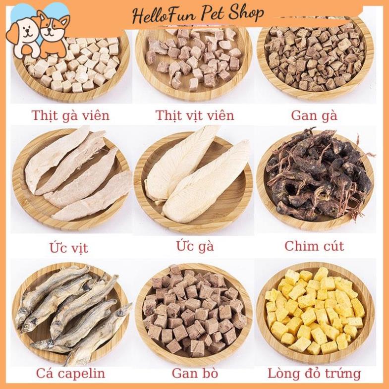 Thức ăn sấy khô cho chó mèo