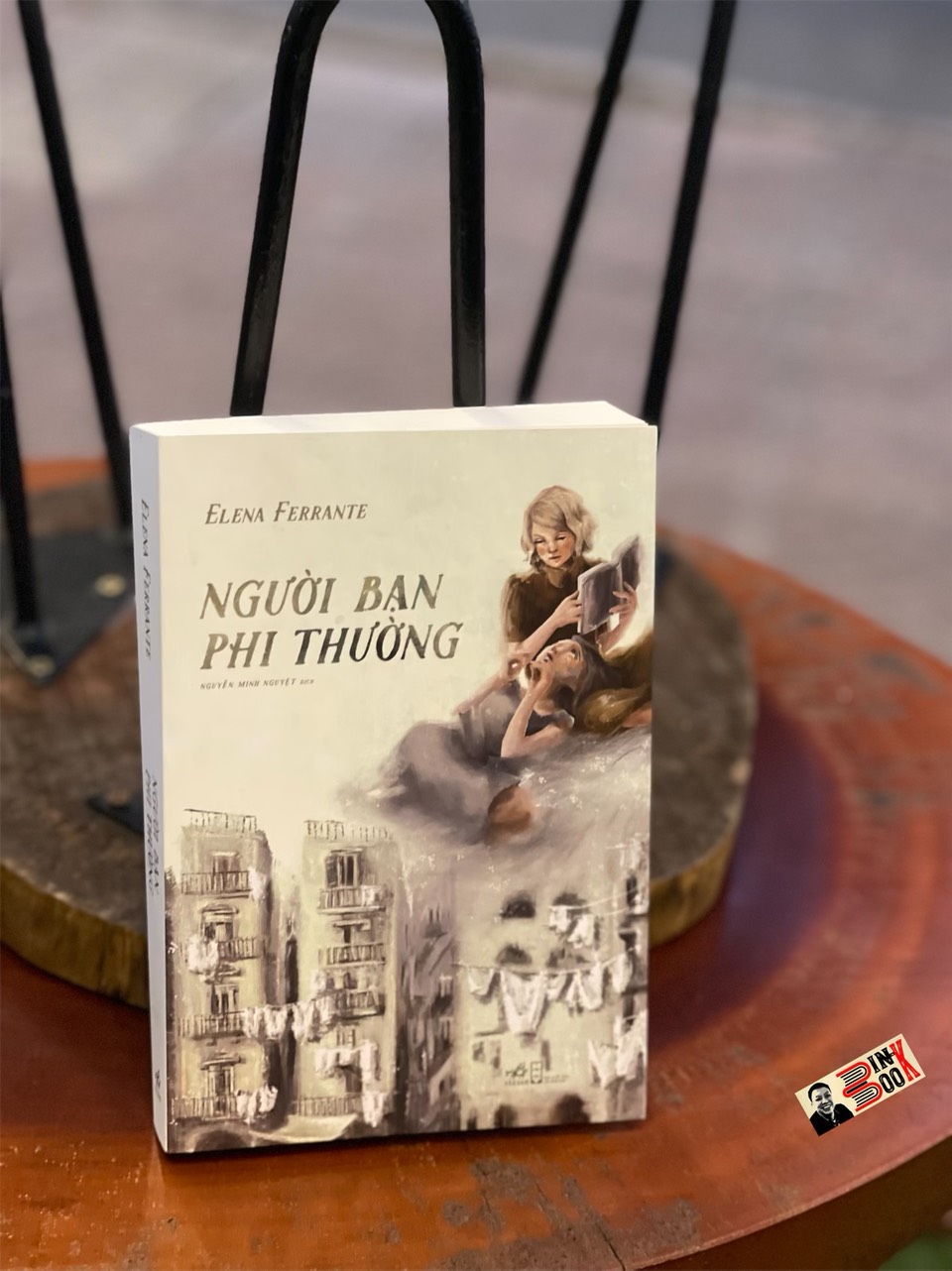 NGƯỜI BẠN PHI THƯỜNG