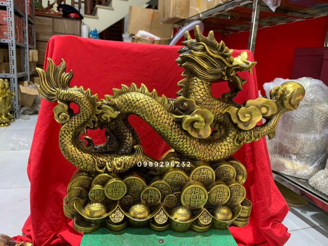 Tượng Rồng cầm ngọc đứng bệ tiền bằng đồng