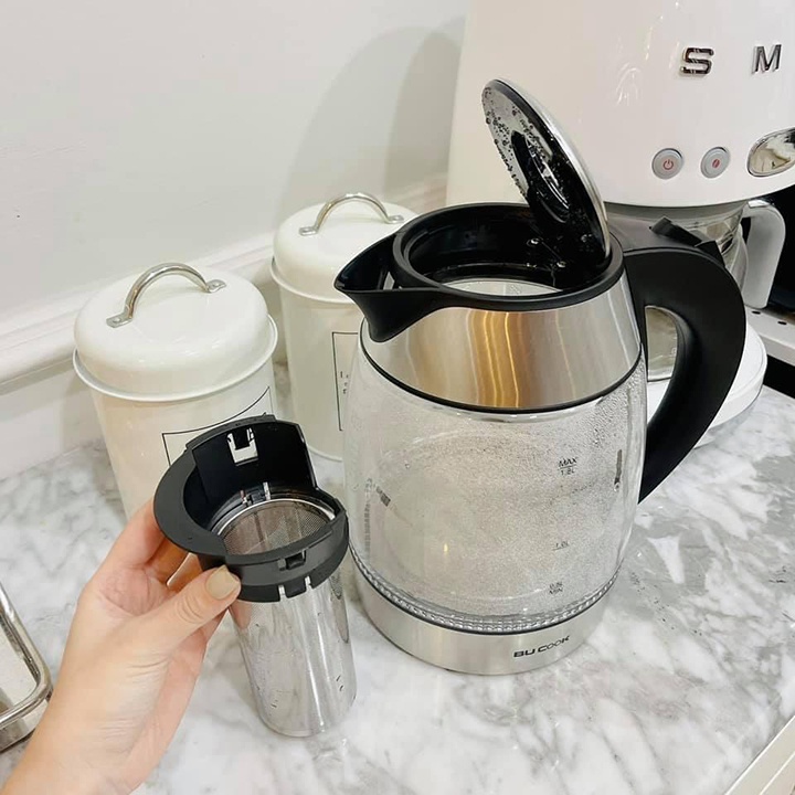 Ấm Siêu Tốc Thủy Tinh Có Lõi Lọc Trà - Công Nghệ CHLB Đức - Dung Tích 1.8L - Model BC2819