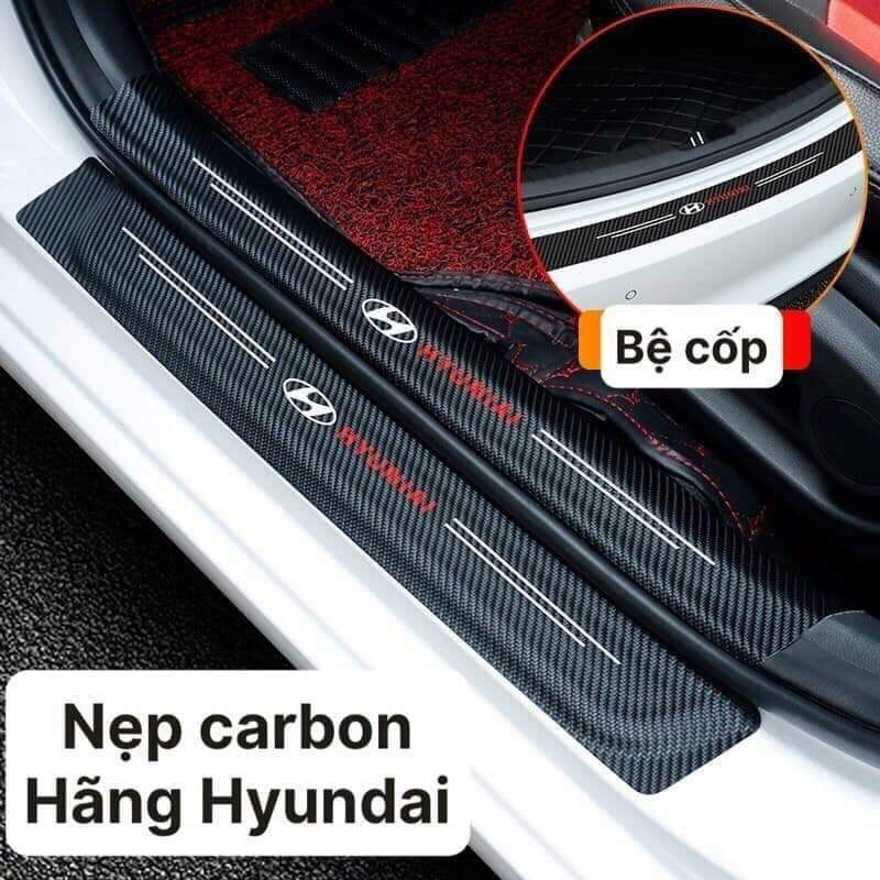 HYUNDAI - Bộ 9 miếng dán bậc cửa trong ngoài và Cốp Sau Ô tô Chống trầy bằng Sợi Carbon