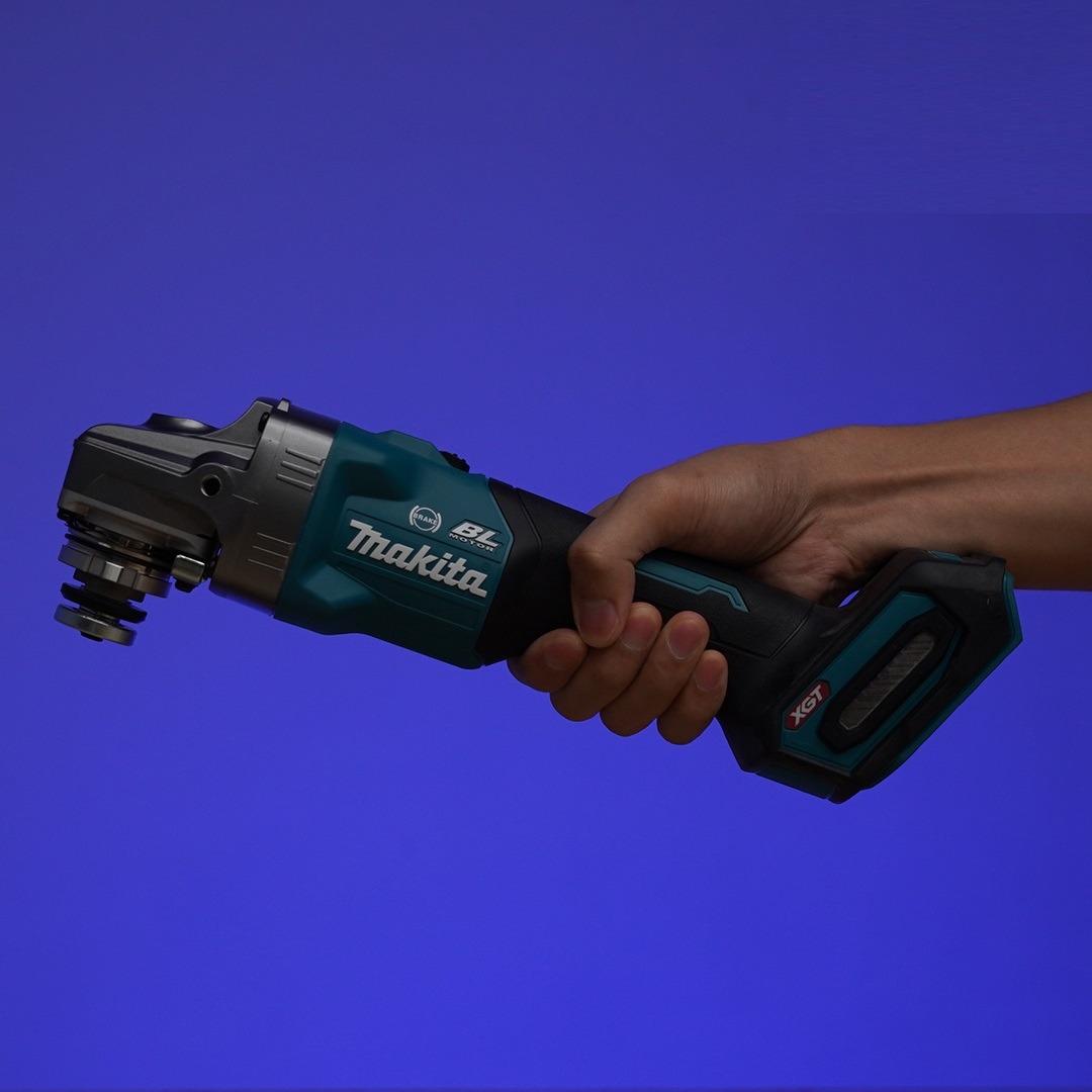 MÁY MÀI GÓC 100MM 1100W DÙNG PIN 40V MAKITA GA003GZ - HÀNG CHÍNH HÃNG