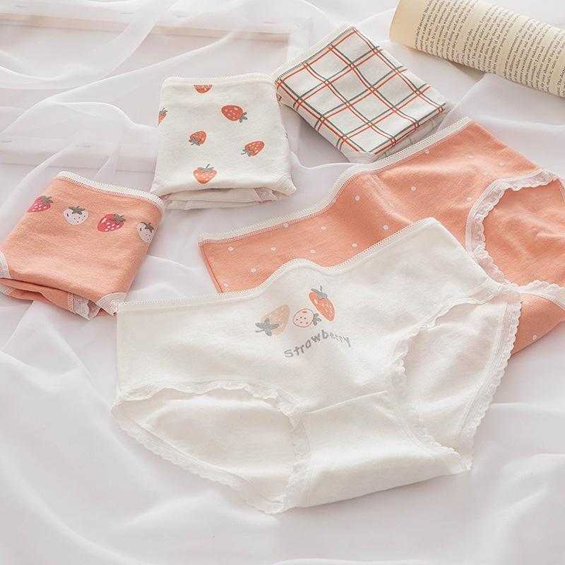 Quần Lót Nữ Cotton Mỏng Kháng Khuẩn Thời Trang Hình Dâu Tây Ngang Eo . Hàng Loại Đẹp.