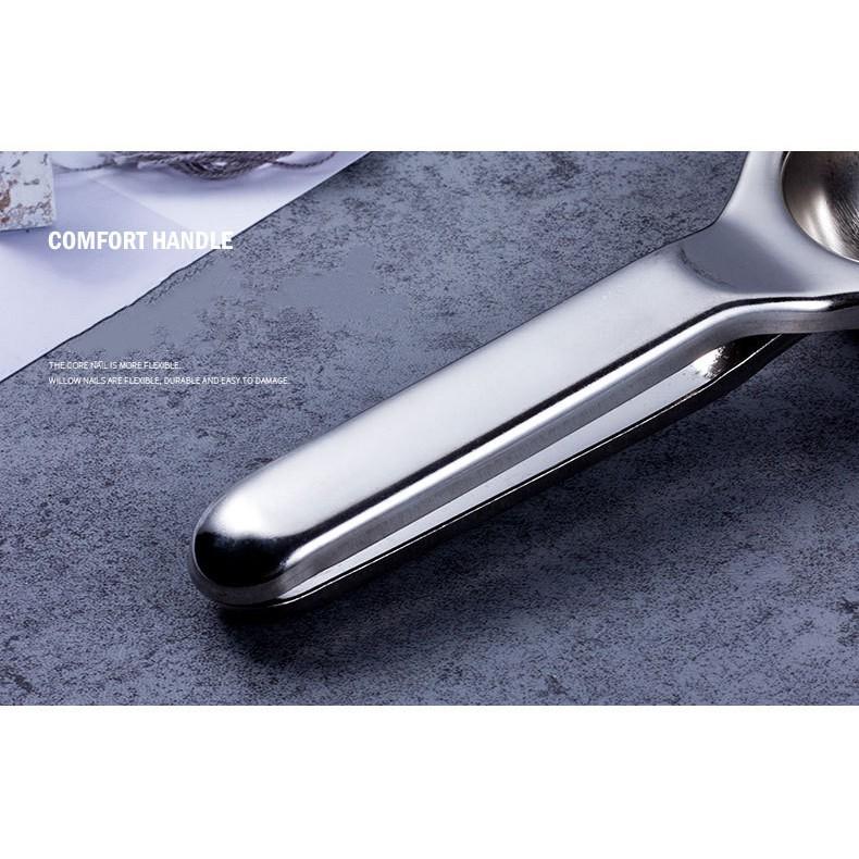 Dụng cụ vắt chanh Nuoming INOX tiện dụng