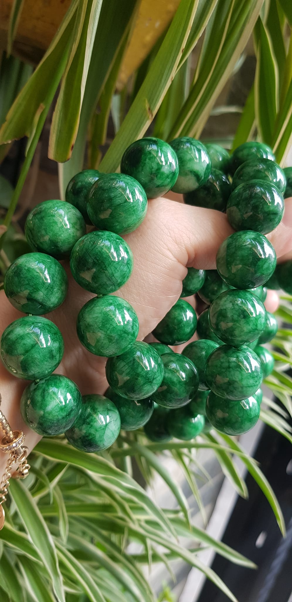 ️Vòng Tay Nam Đá Cẩm Thạch Xanh lá Size lớn hạt 18mm bóng đẹp hợp Các Anh Mệnh Mộc mệnh Hỏa đeo là một món trang sức tuyệt vời cho các quý ông ạ