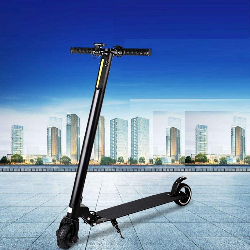 Xe điện scooter giữ thăng bằng thông minh dùng sạc điện tốc độ 25km/h