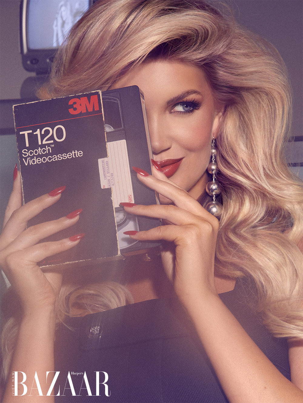 Tạp chí Harper's Bazaar tháng 2/2024 - Anna-Lisa Christiane - An Thư Book