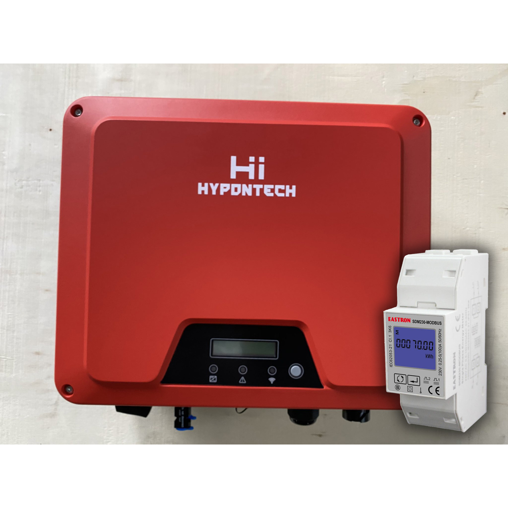 Biến tần hòa lưới bám tải HYPONTECH 3kW 1 pha HPS-3000 (Ứng dụng theo dõi HiPortal có Tiếng Việt)