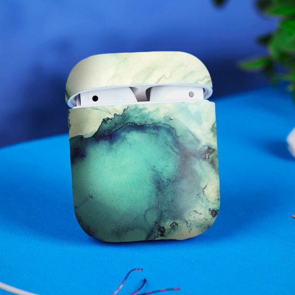 Miếng dán skin chống bẩn cho tai nghe AirPods in hình giả sơn mài - GSM026 (bản không dây 1 và 2)