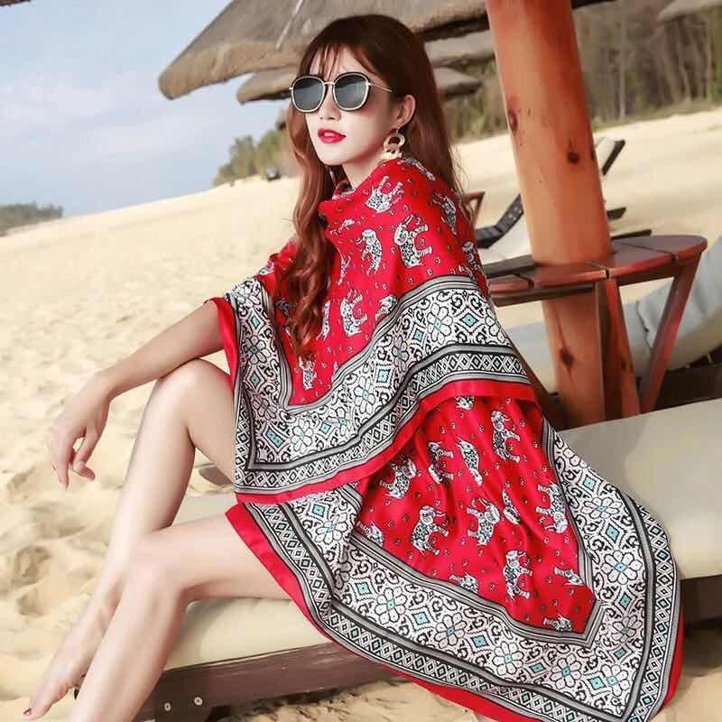 Khăn Choàng Thổ Cẩm Đi Biển