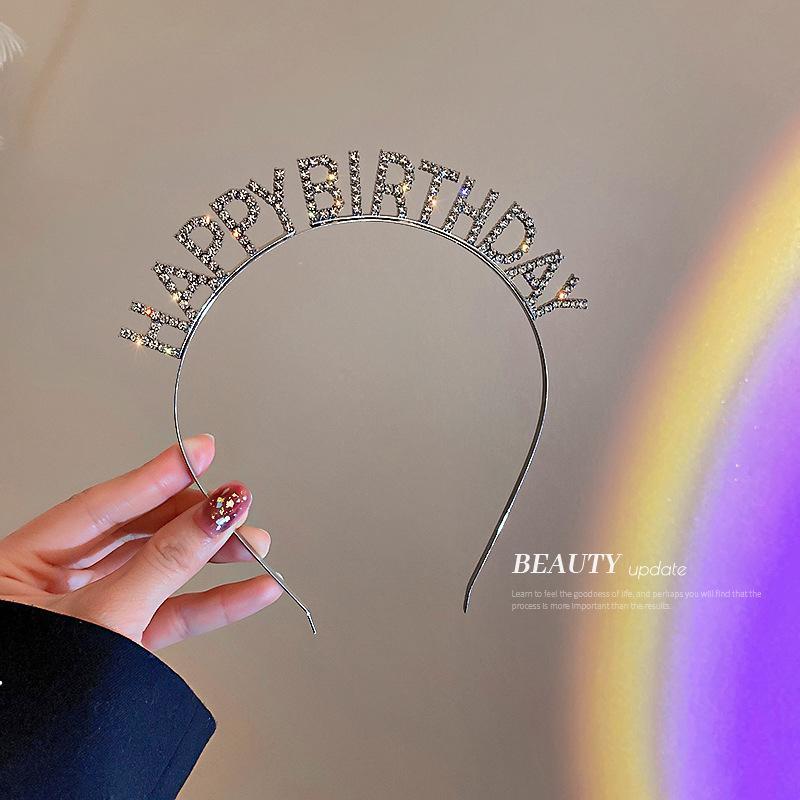 Cài tóc Happy birthday màu bạc đính đá lấp lánh và đáng iu