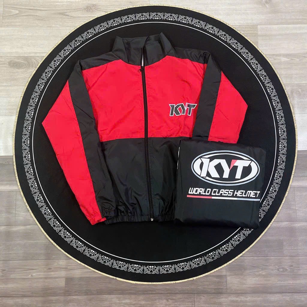Áo khoác dù cổ bẻ KTY ,có túi và dây kéo trc ngực.  .2 size L ( 65kg) và xl(75kg)