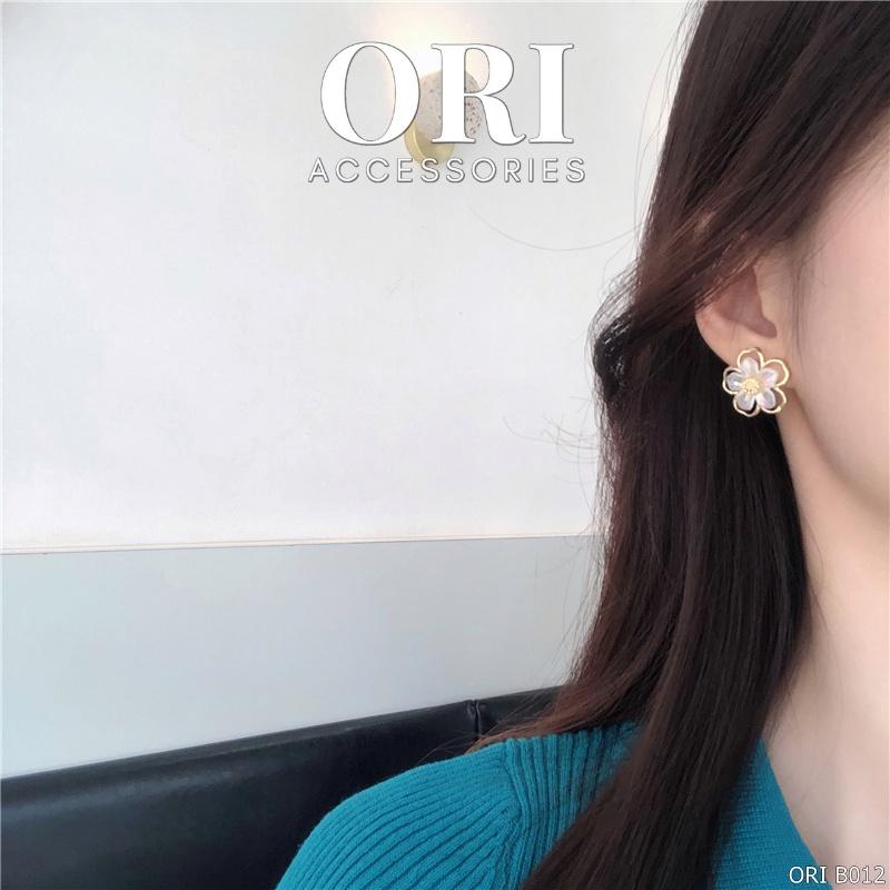 Khuyên tai nữ cánh hoa Heulwen xinh xắn ORI ACCESSORIES B012