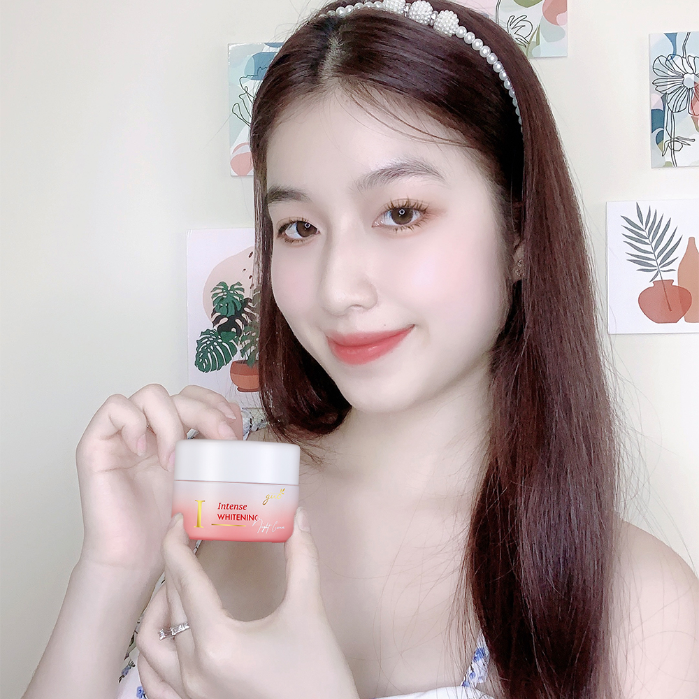 Kem Vi Tảo Đỏ Dưỡng Ẩm Trắng Da GUO - Intense Whitening Night Cream 30gr