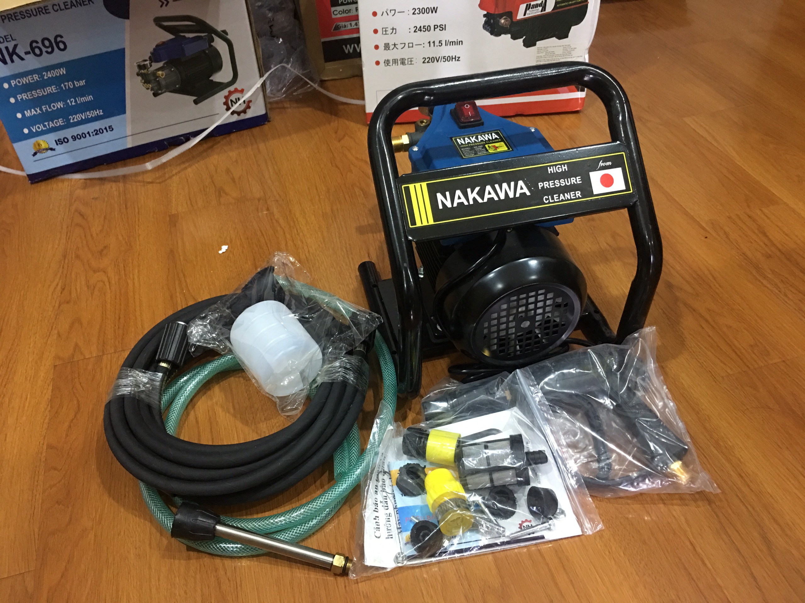 Máy Rửa Xe Nakawa 2400W NK-696