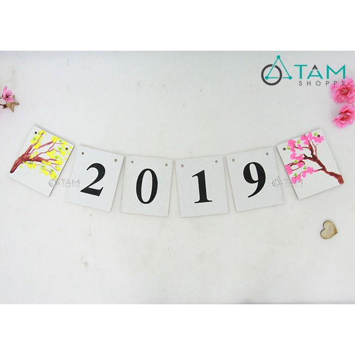 Dây treo cửa Tết theo năm