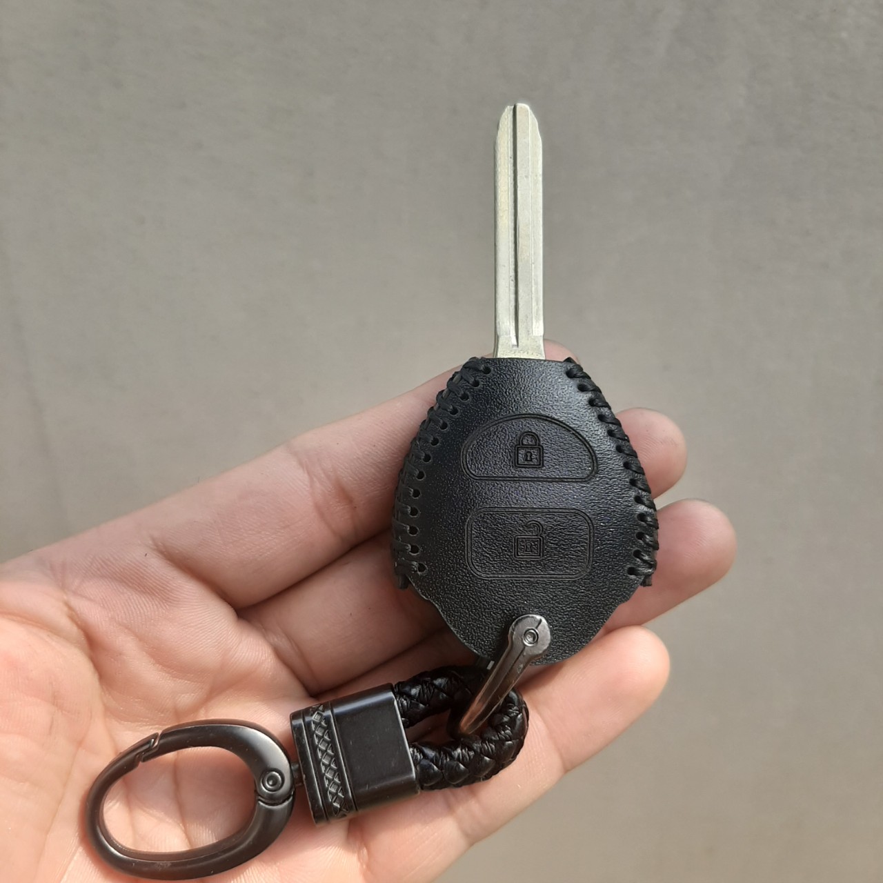 [GIÁ SỐC ] Bao da chìa khóa Toyota Vios, Yaris, Innova, Altis, Fortuner, Hilux, Camry da bò 100%, bảo hành 2 năm