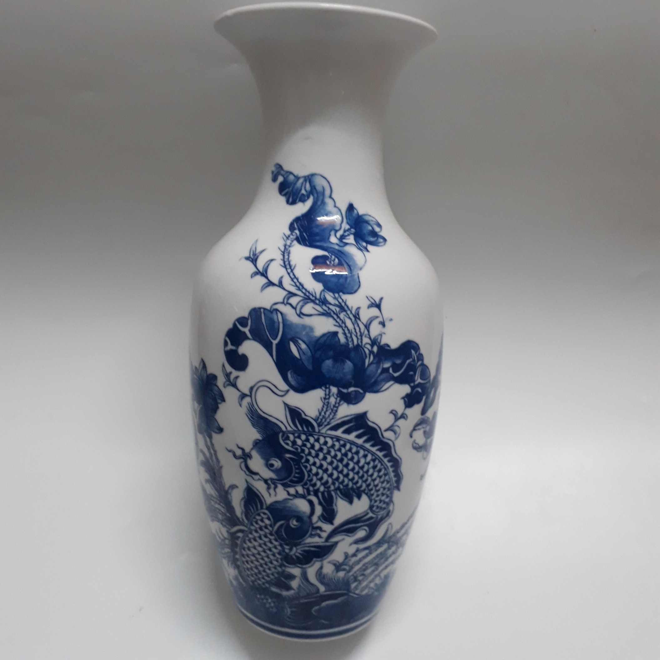 Cặp Bình hoa sứ bát tràng họa tiết cá chép, hoa sen 32cm