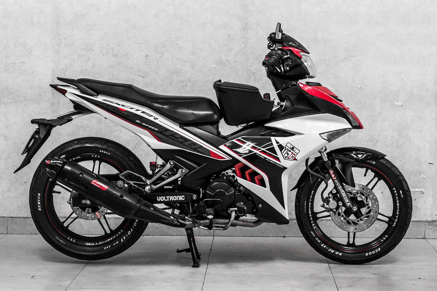 Tem trùm Exciter 150 Y15ZR Đỏ Trắng
